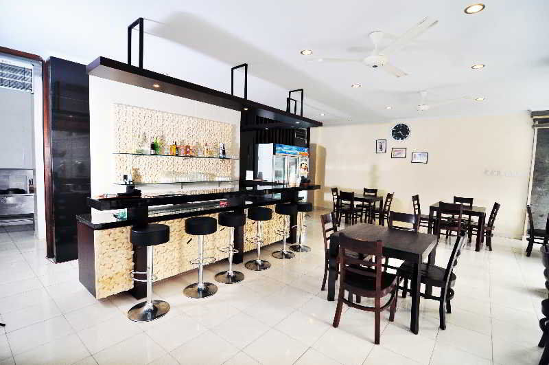 Jesens Inn II Kuta Lombok Exterior foto